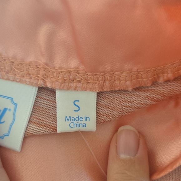 Pink Lounge Set - Picture 6 of 7